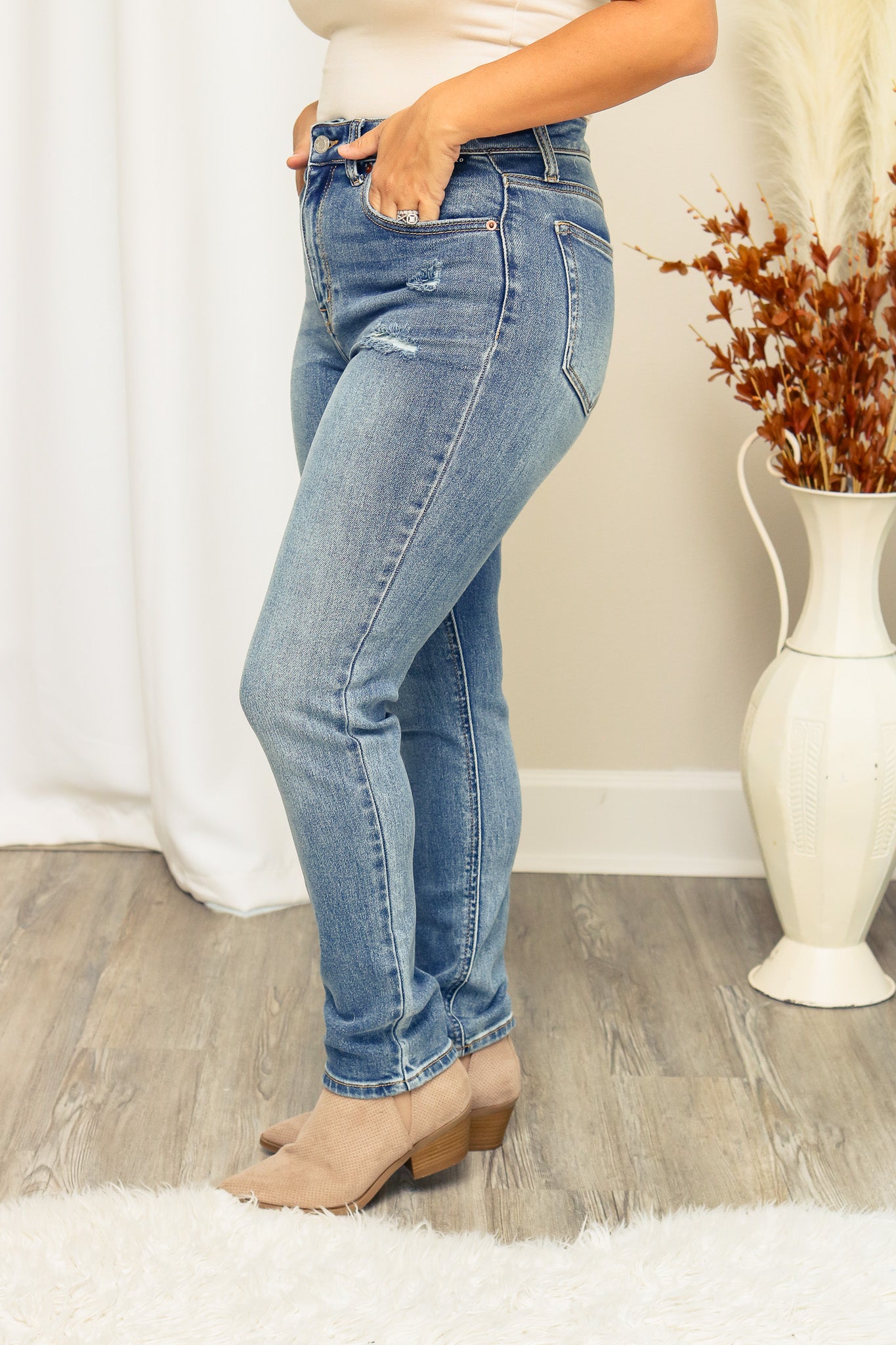 Dani Medium Wash High Waisted Jeans