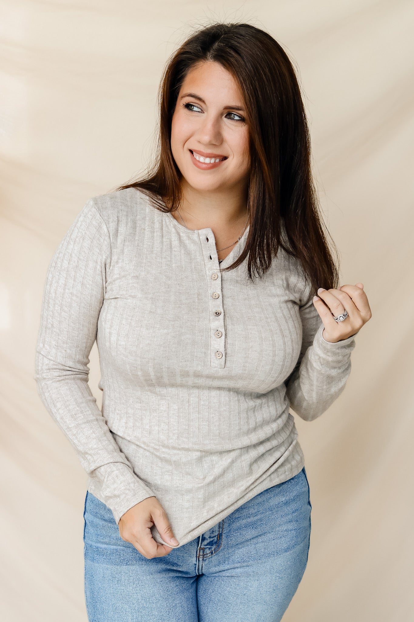 Laid Back Days Button Top (ash mocha)