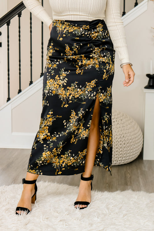 Dinner Party Floral Midi Skirt (black)