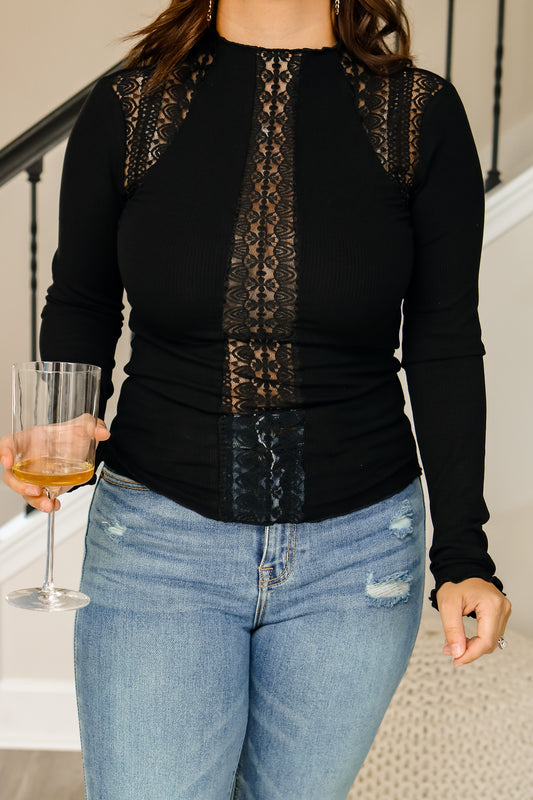 Let's Talk Lace Top (black)