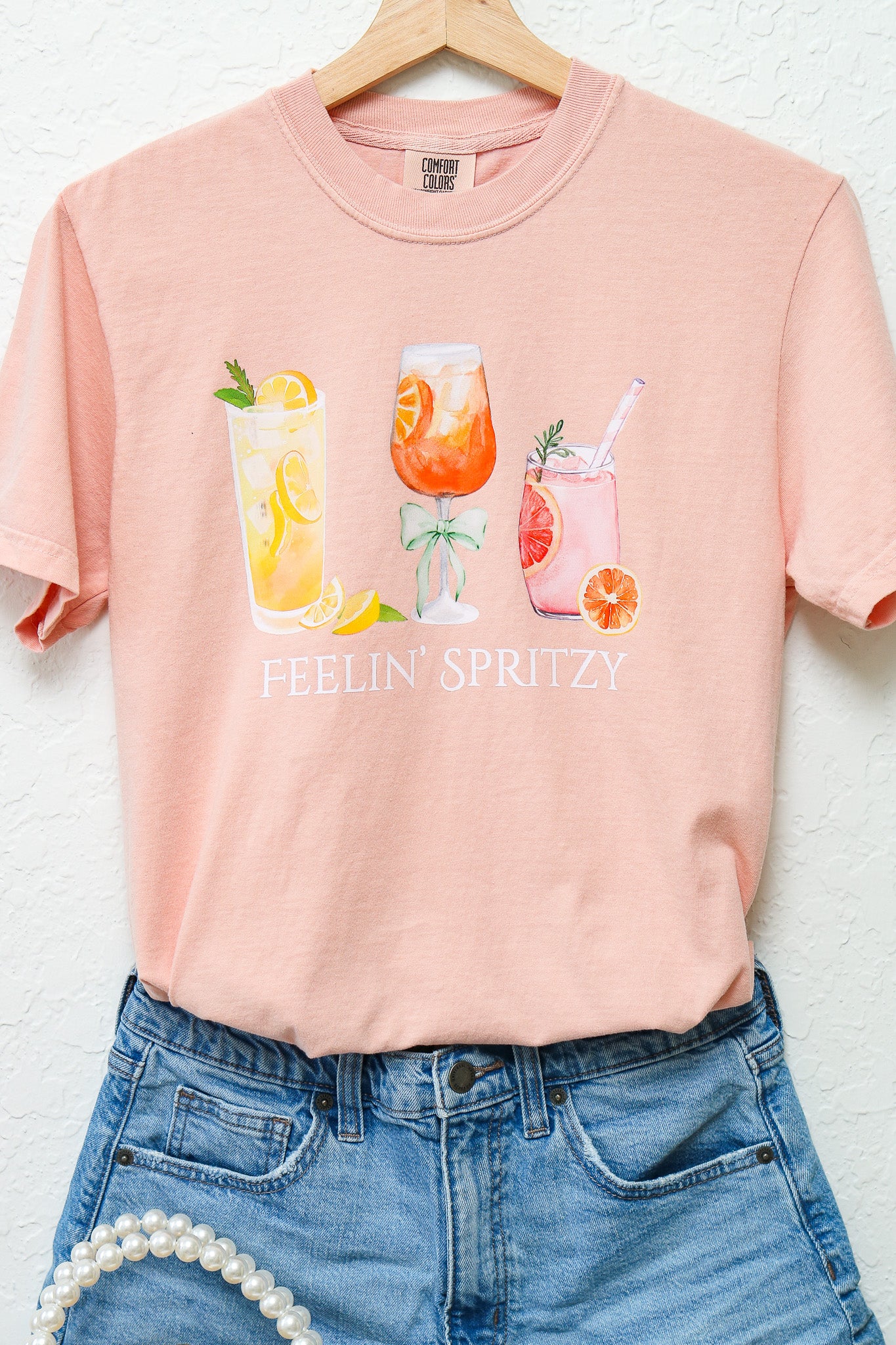 Feelin' Spritzy Graphic Tee
