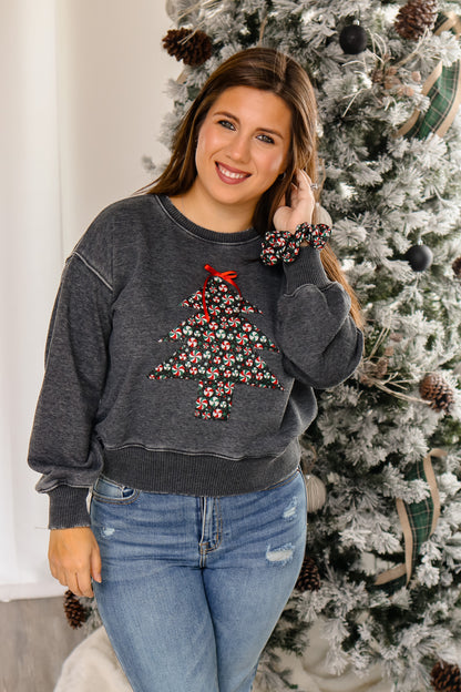 Peppermints Christmas Tree Pullover (heathered black)