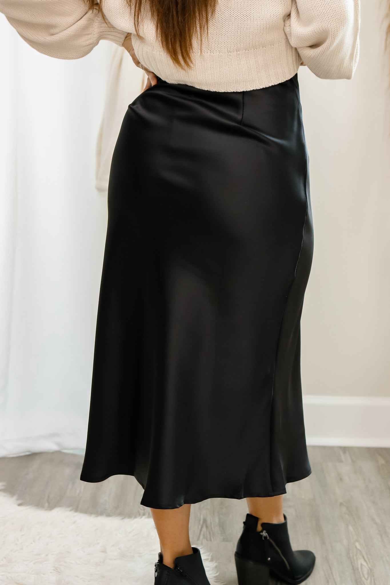 Imagine This Satin Skirt (black)