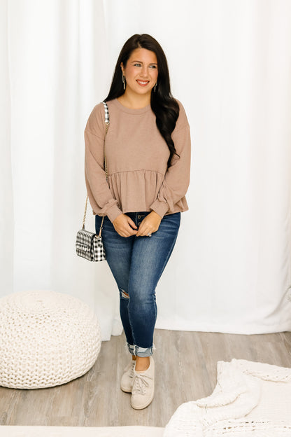 Casual Fun Ruffle Top (taupe)