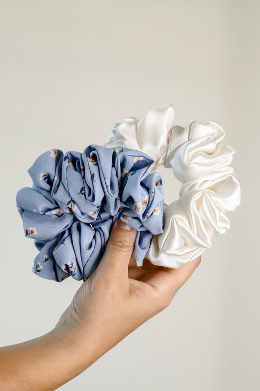 Blue Florals And Ivory Scrunchie Set (2 pack)